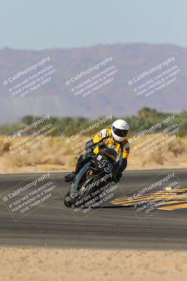 media/Nov-06-2023-Moto Forza (Mon) [[ce023d0744]]/4-Beginner Group/Session 3 (Turn 16)/